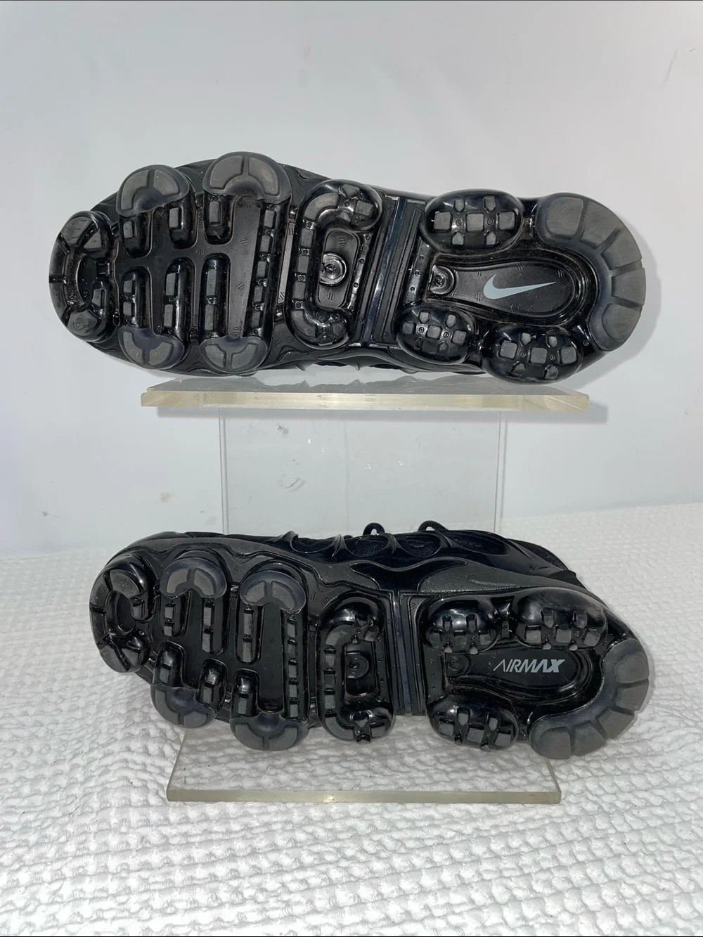 NIKE AIR VAPORMAX PLUS TRIPLE BLACK SNEAKERS FTL-07-049